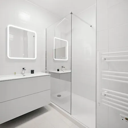 Pour Deux Tres Jolie Au Centre 公寓 芒通